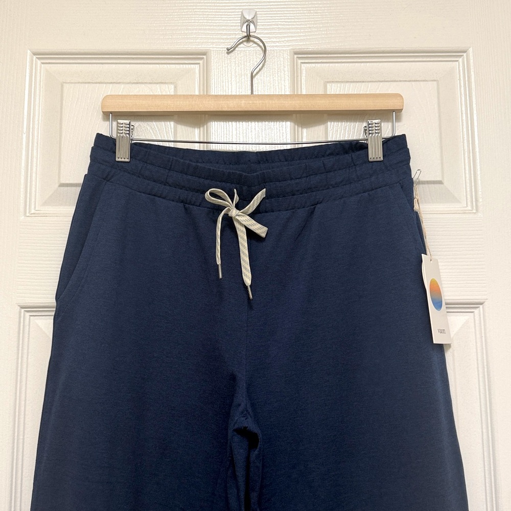 NWT Vuori Halo Essential Wideleg Pant in Blue Coast Heather - Picture 2 of 12